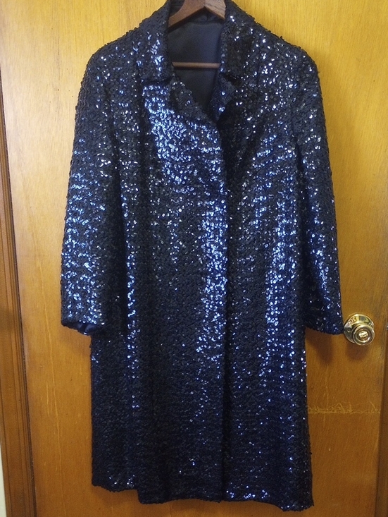 Jackets & Blazers - Fancy Formal Tailored Vintage Black Sequin Coat w/ Collar. M-L